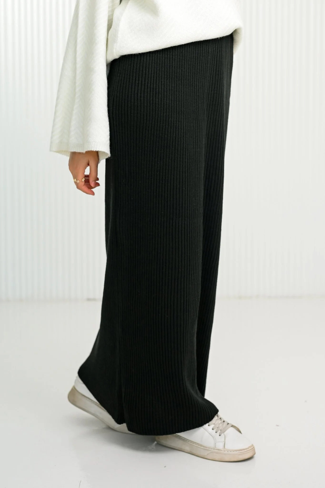 Winter Knit Skirt - Image 6